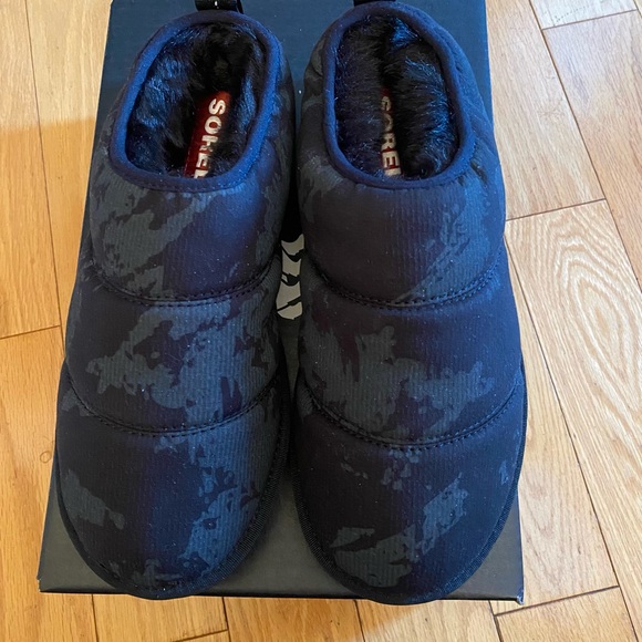 Sorel Shoes - SOREL GO - BODEGA RUN SLIPPERS WOMEN'S -Size 9